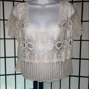 It’s pink ladies top size medium